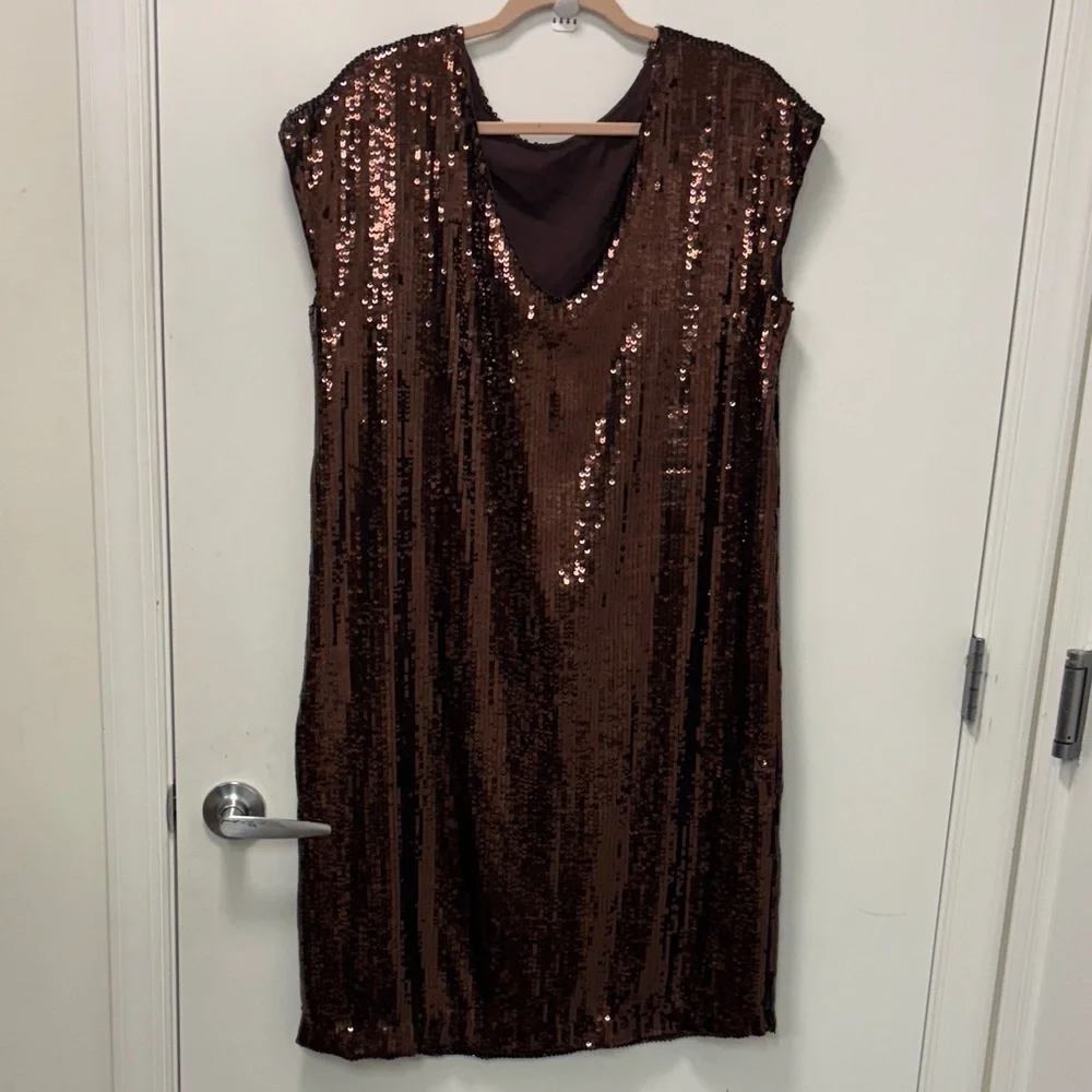 MARVE CHOCOLATE BROWN SEQUIN FORMAL/COCKTAIL NEW YEARS DRESS. - Picture 3 of 7